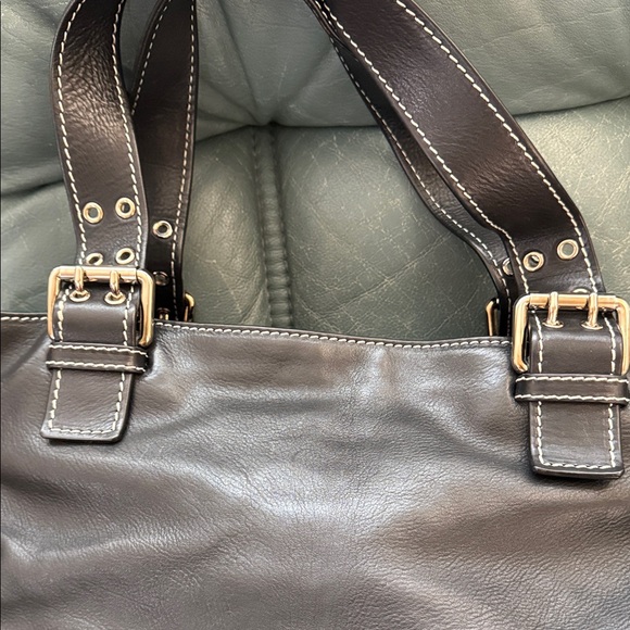 Marc Jacobs Black Leather Shoulder Bag - Picture 7 of 15